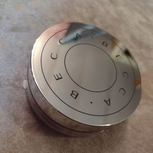 Brand New Becca Hydra mist set & refresh powder